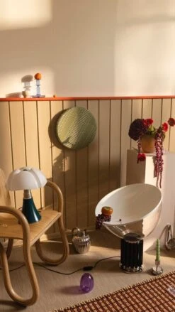 Hay Flare Kerzenhalter, Mittel, Hellblau Mit Rotem Rand 12 Hay Flare Kerzenhalter, Mittel, Hellblau Mit Rotem Rand -Innendekorationen 2021 09 30 FDS Valmiit VVV 9