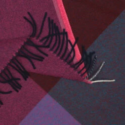 Vitra Decke Colour Block, Blau – Bordeauxrot -Innendekorationen 219VitraNew iso HV