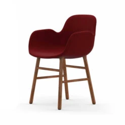 Normann Copenhagen Normann Form Walnut Lehnstuhl Textil-gepolstert Breeze Fusion - H 80 X B 56 X T 52 Cm - Red 4401