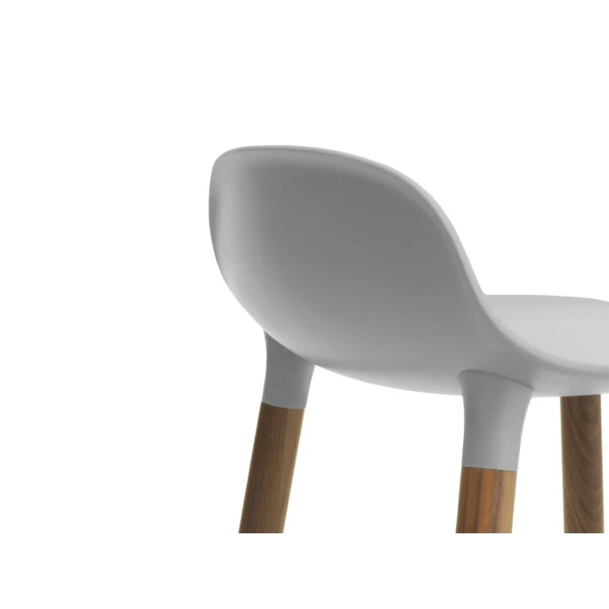 Normann Copenhagen Form Barstuhl Walnut - Sitzhöhe 65 Cm - B 43 X T 43 Cm - Grey 6 Normann Copenhagen Form Barstuhl Walnut - Sitzhöhe 65 Cm - B 43 X T 43 Cm - Grey – Bild 4