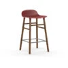 Normann Copenhagen Form Barstuhl Walnut - Sitzhöhe 65 Cm - B 43 X T 43 Cm - Red -Innendekorationen 331139 big 0