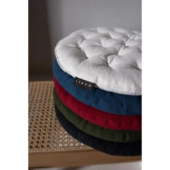 Linum PEPPER Sitzkissen Rund - Ø 37 Cm - Höhe 3 Cm - Rot D90 9 Linum PEPPER Sitzkissen Rund - Ø 37 Cm - Höhe 3 Cm - Rot D90 -Innendekorationen 432276 big 4