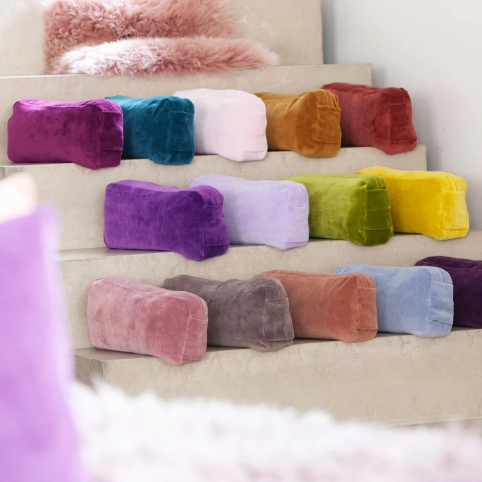 Farbenfreunde TROUBLE AWAY Kissen Mit Dinkelfüllung - 33x15x10 Cm - Erbse 4 Farbenfreunde TROUBLE AWAY Kissen Mit Dinkelfüllung - 33x15x10 Cm - Erbse – Bild 2