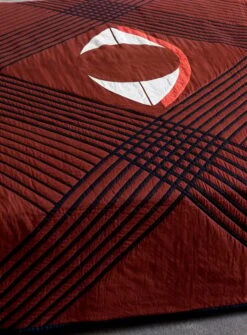 &Tradition The Eye AP9 Tagesdecke, 240 X 260 Cm, Brown Earth 10 &Tradition The Eye AP9 Tagesdecke, 240 X 260 Cm, Brown Earth -Innendekorationen ATD Retail 2021 The Eye AP9