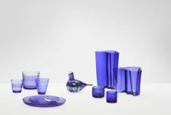 Iittala Kastehelmi Teelichthalter, 64 mm, Ultramarinblau 5 Iittala Kastehelmi Teelichthalter, 64 mm, Ultramarinblau -Innendekorationen Aalto Birds by Toikka Kivi Kartio ultramarineblue 3