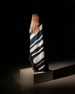 Brush Decke, Grün - Porzellanweiß -Innendekorationen Brush Nicholai Green Model 1 role