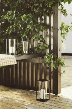 By Lassen Light'In Laterne, Klein, Schwarz -Innendekorationen Heg Mller 200623 byLassen AW2010457 copy