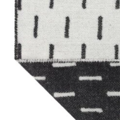 Rain Überwurf, 130 X 180 Cm, Schwarz – Weiß -Innendekorationen Hem20 Rain lisakuva SM