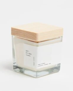 Innendekorationen -Innendekorationen Hetkinen Veggie candle happy holidays square closed