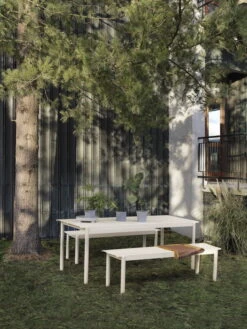 Muuto Überwurf Sway, Senfgelb 10 Muuto Überwurf Sway, Senfgelb -Innendekorationen Linear Steel Table Bench Off White Platform Sway Muuto Org