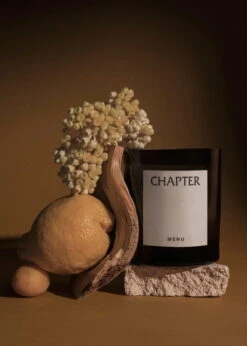 Menu Olfacte Duftkerze, 235 G, Chapter -Innendekorationen MENU MENU The Olfacte Scented Candle Chapter 3