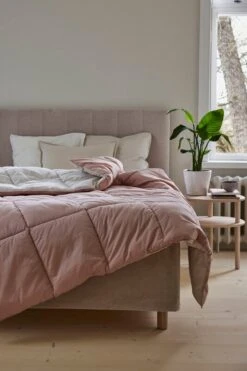 Moona Bettüberwurf Für Doppelbett,260 X 260 cm, Puderrosa - Maul 6 Moona Bettüberwurf Für Doppelbett,260 X 260 cm, Puderrosa - Maul -Innendekorationen Matri Basic Quilted Moona Front 0207 lr 1