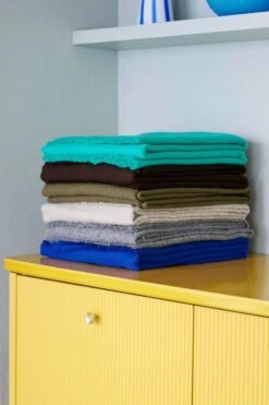 Hay Mono Decke, 130 X 180 cm, Ultramarinblau -Innendekorationen Mono Blanket ultra marine steel grey olive creme melange chocolate aqua green 1