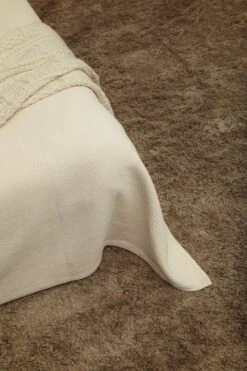 Polku Tagesdecke, 190 X 260 Cm, Naturweiß -Innendekorationen Roots Living Polku bedspread interior detail ecru