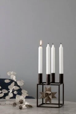 By Lassen Kerzenhalter Kubus 4, Poliertes Kupfer 9 By Lassen Kerzenhalter Kubus 4, Poliertes Kupfer -Innendekorationen byLassen Kubus 4