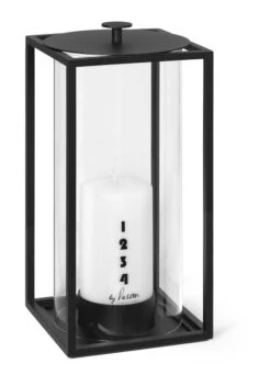 By Lassen Light'In Laterne, Mittel, Schwarz -Innendekorationen byLassen Stage m lys 300