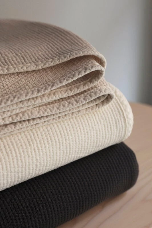 Alma Bettdecke 160 X 260 Cm, Lavagrau 8 Alma Bettdecke 160 X 260 Cm, Lavagrau – Bild 6