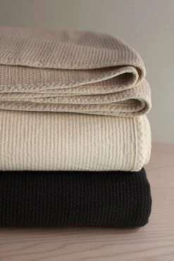 Doppelbettbezug Alma 260 X 260 Cm, Nugatbraun 11 Doppelbettbezug Alma 260 X 260 Cm, Nugatbraun -Innendekorationen low almapino3